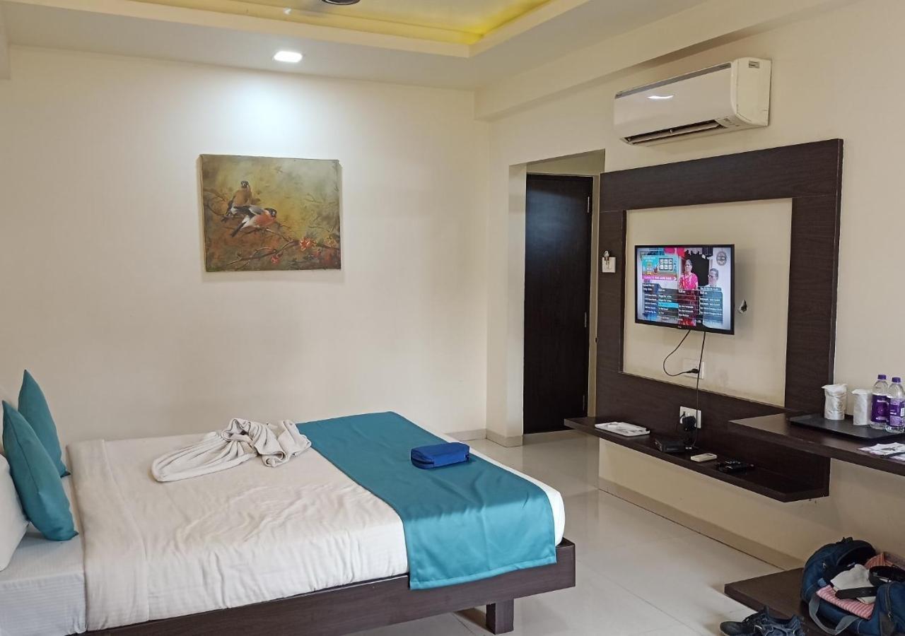 The Hotel Relax Kankavli Kankavali 外观 照片